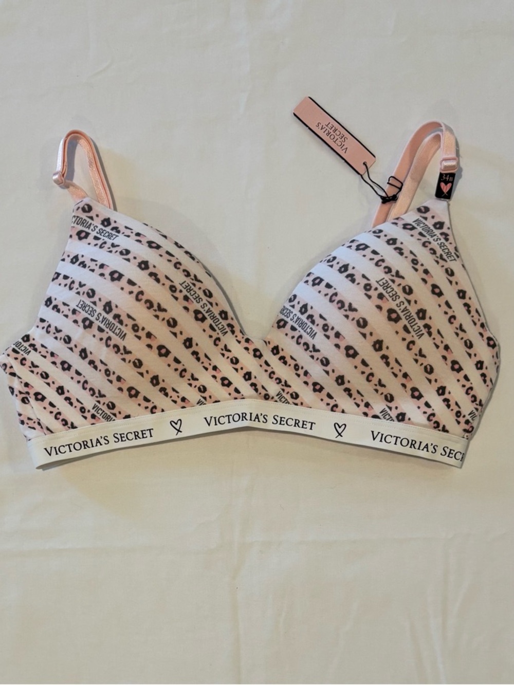 Victoria's Secret Light Pink Leopard-Print Wireless T-shirt Bra 34B